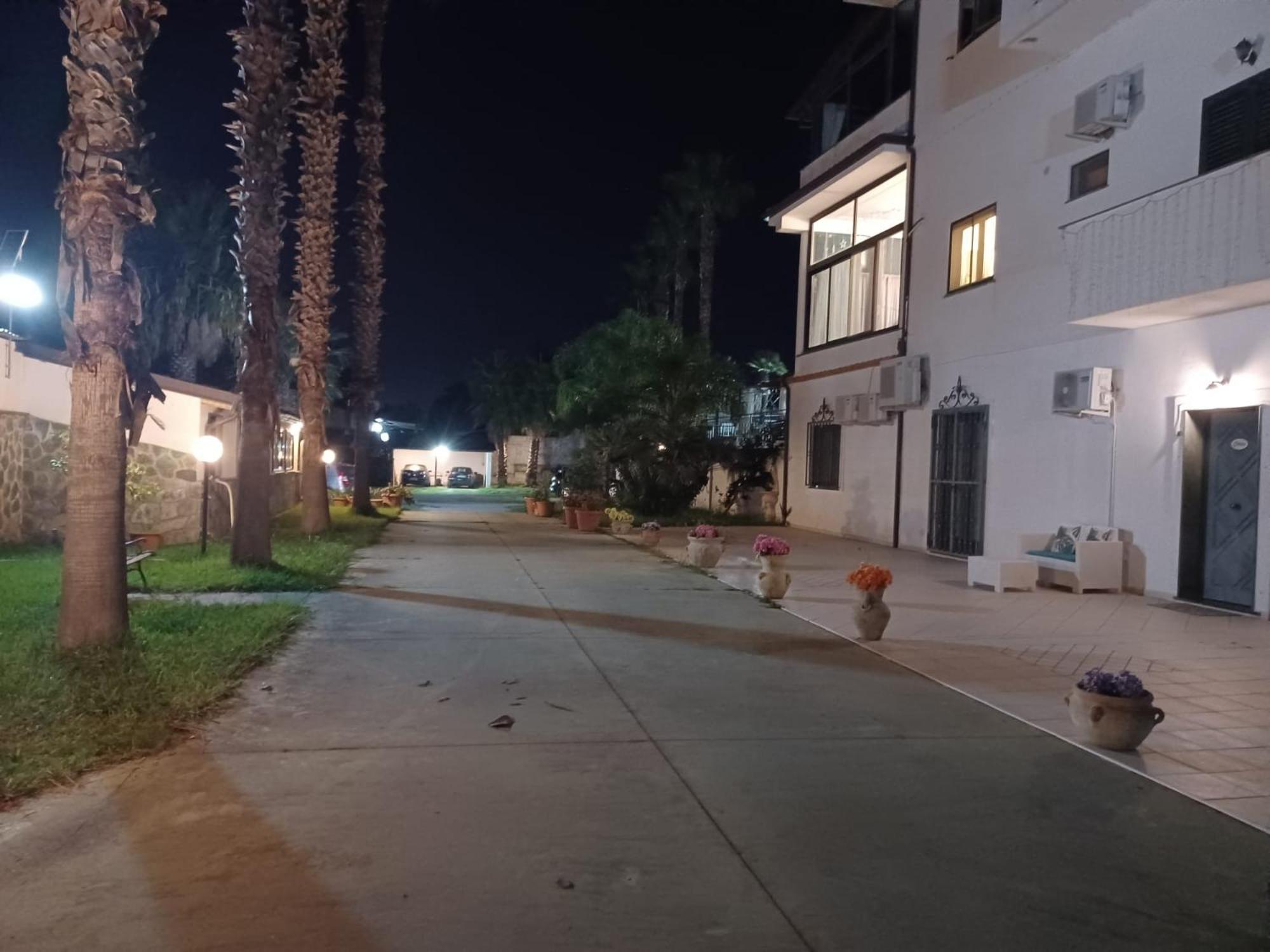 Palm House Bed and Breakfast Lamezia Terme Εξωτερικό φωτογραφία